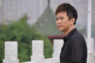 邓超生活照.,揭秘明星日常，尽显真实风采